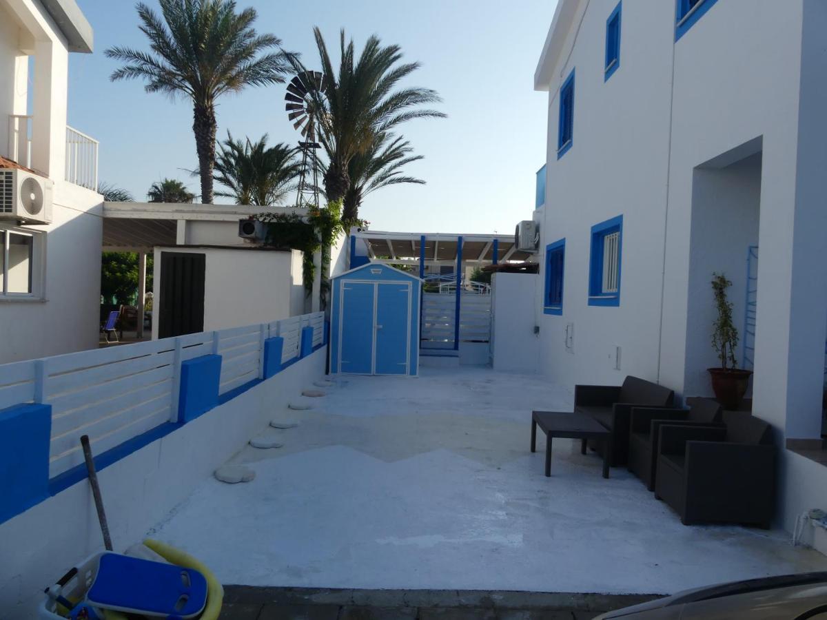 Greek Island Style 2 Bedroom Villa With Pool Next To The Sea Larnaca Exterior foto