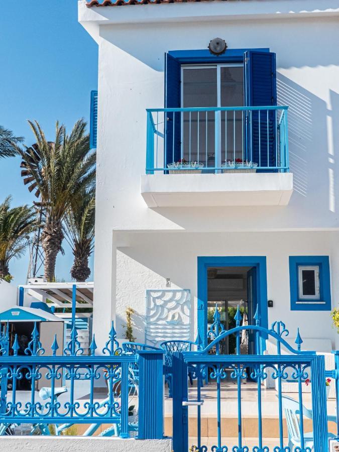 Greek Island Style 2 Bedroom Villa With Pool Next To The Sea Larnaca Exterior foto