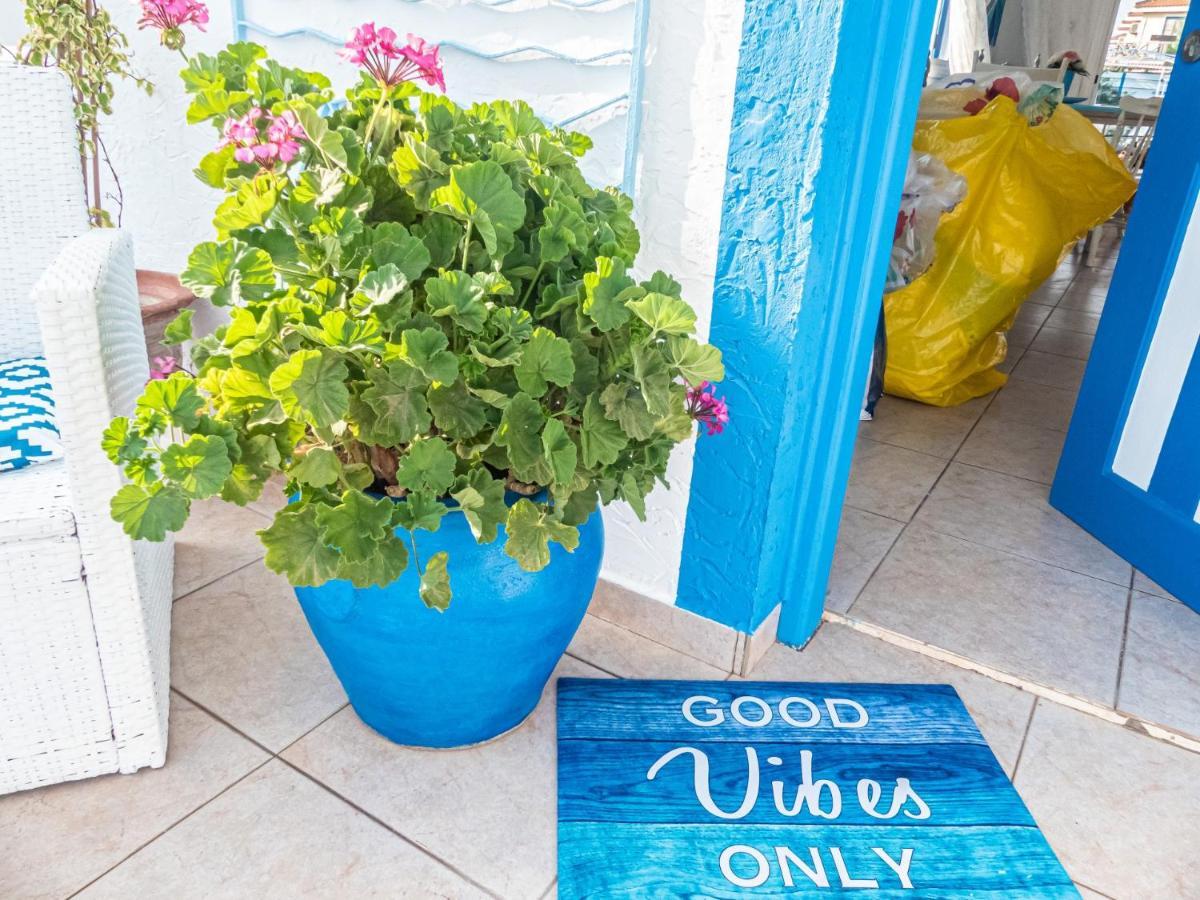 Greek Island Style 2 Bedroom Villa With Pool Next To The Sea Larnaca Exterior foto